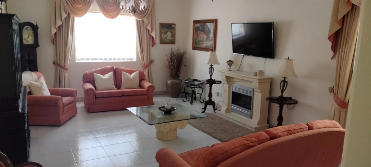 Malta Tourism Approved Home With Private Pool 34 Galileo Galilei Mellieha Exterior photo